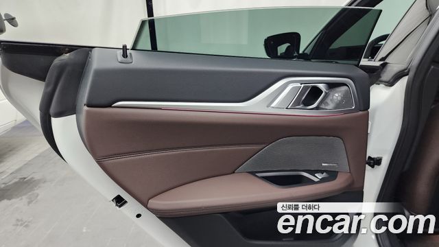 BMW 4-Series 2024 — photo 15