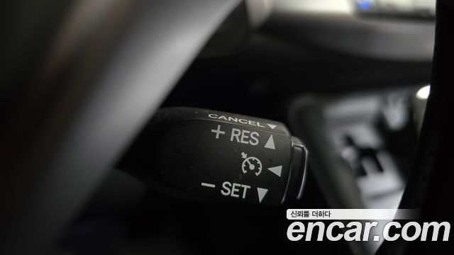Lexus CT200h 2013 — photo 12