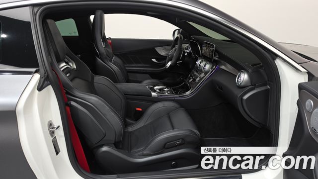 Mercedes-Benz C-Class 2021 — photo 16