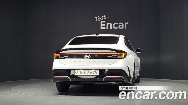 Hyundai Sonata 2025 — photo 4