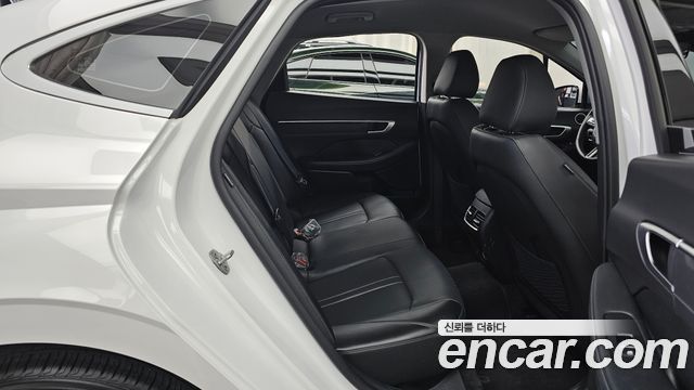 Hyundai Sonata 2025 — photo 17