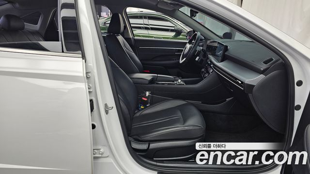 Hyundai Sonata 2025 — photo 16