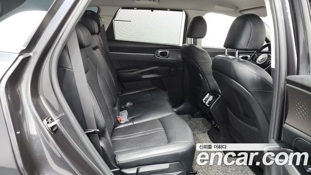 Kia Sorento 2021 — photo 17