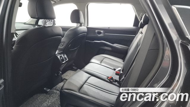 Kia Sorento 2021 — photo 25