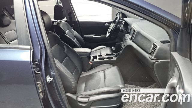 Kia Sportage 2018 — photo 13