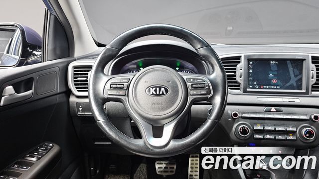 Kia Sportage 2018 — photo 18