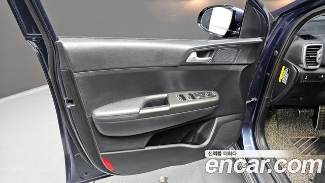 Kia Sportage 2018 — photo 14