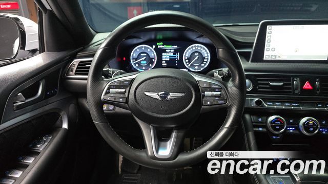 Genesis G70 2019 — photo 19
