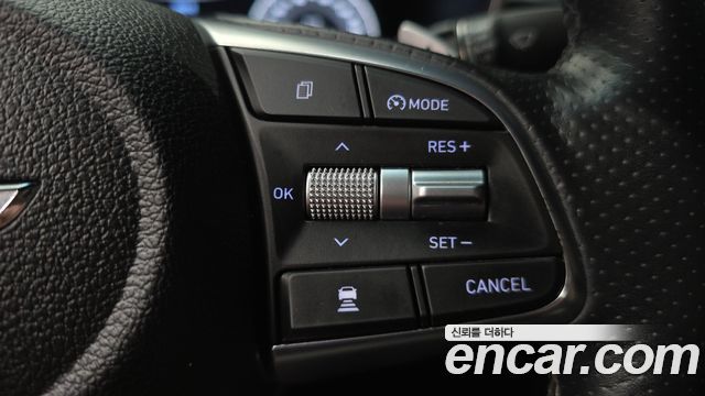 Genesis G70 2019 — photo 32