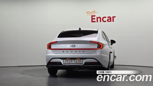 Hyundai Sonata 2020 — photo 4