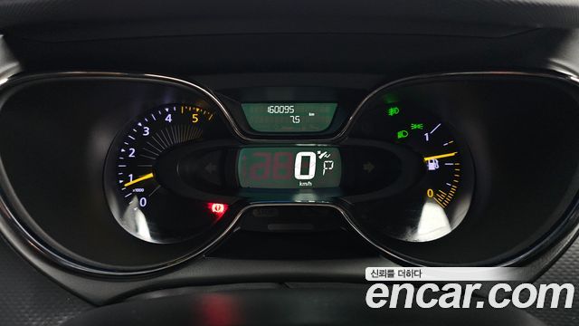 Renault Korea QM3 2015 — photo 8