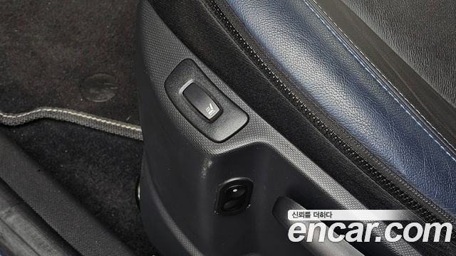 Renault Korea QM3 2015 — photo 18