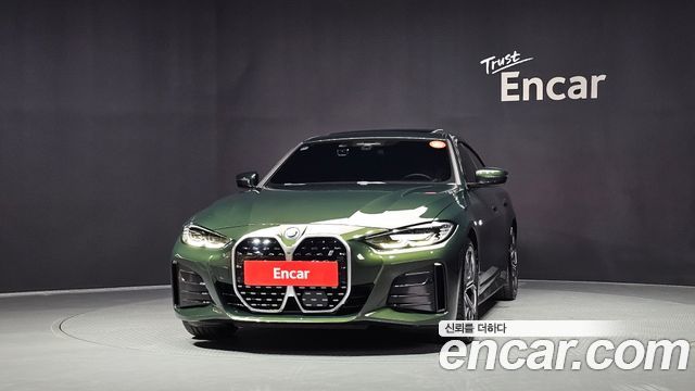 BMW i4 2022 — photo 3