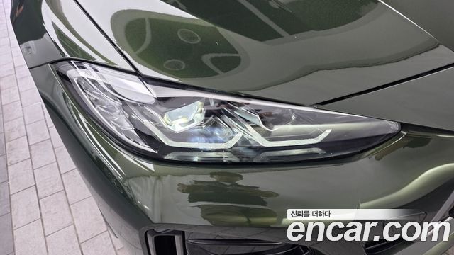 BMW i4 2022 — photo 8