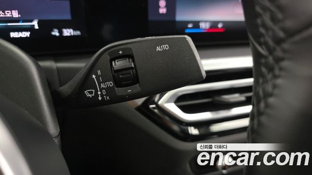 BMW i4 2022 — photo 27
