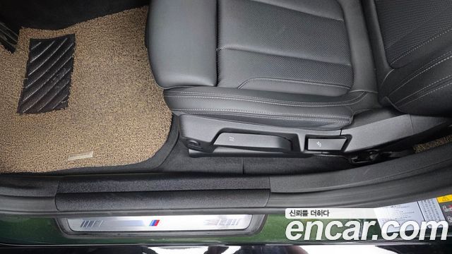 BMW i4 2022 — photo 31