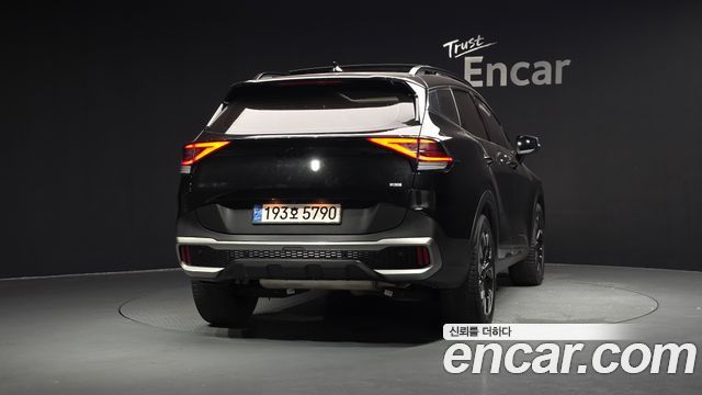 Kia Sportage 2023 — photo 4