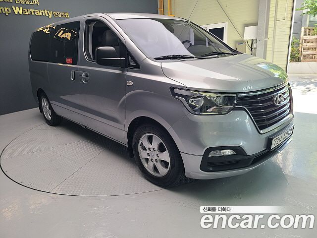 Hyundai Starex 2019 — photo 3