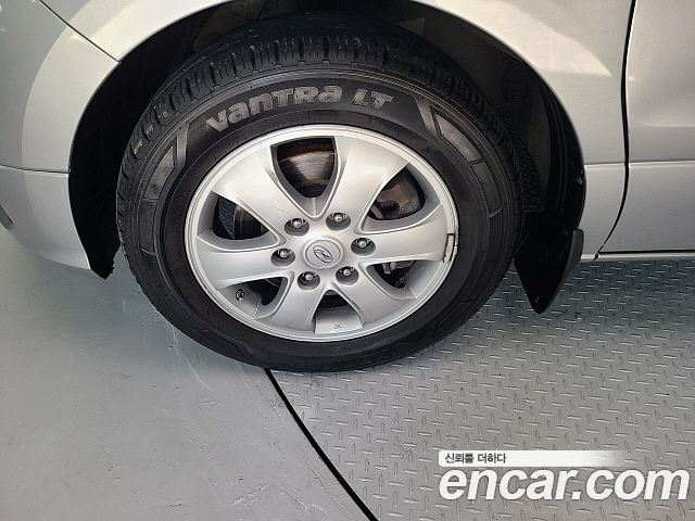 Hyundai Starex 2019 — photo 13