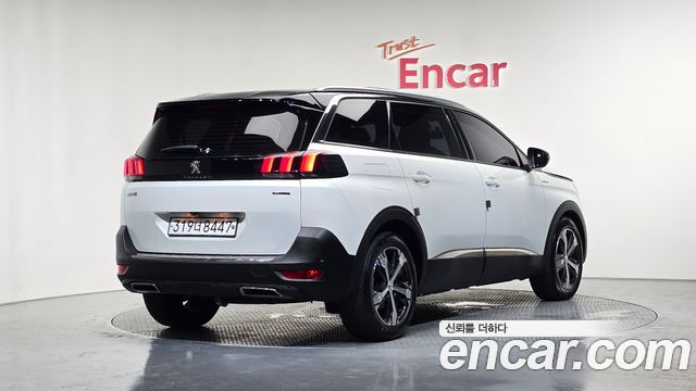 Peugeot 5008 2020 — photo 2