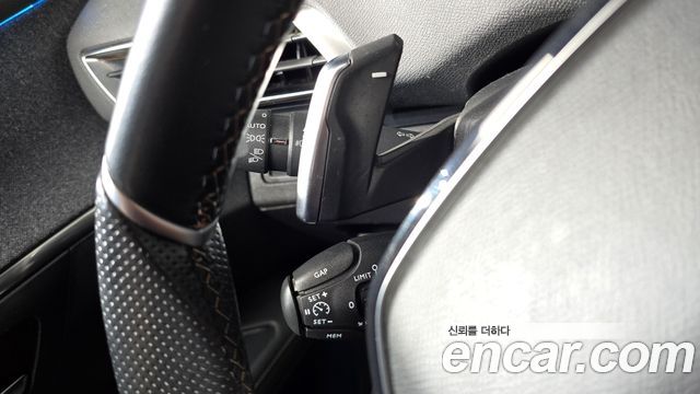Peugeot 5008 2020 — photo 17