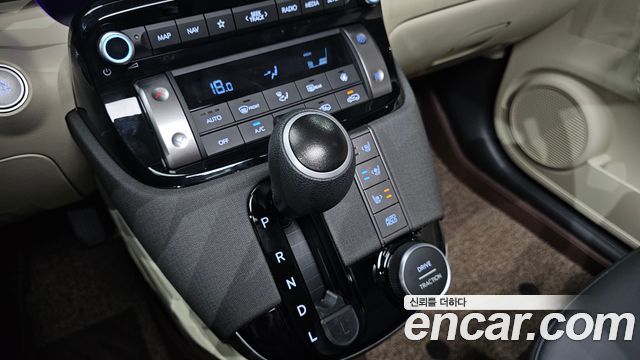Hyundai Casper 2025 — photo 12