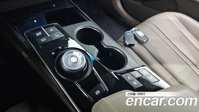 Kia K8 2022 — photo 9