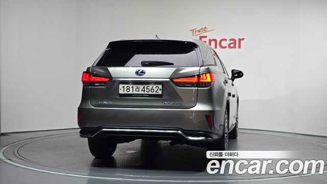 Lexus RX 2020 — photo 4