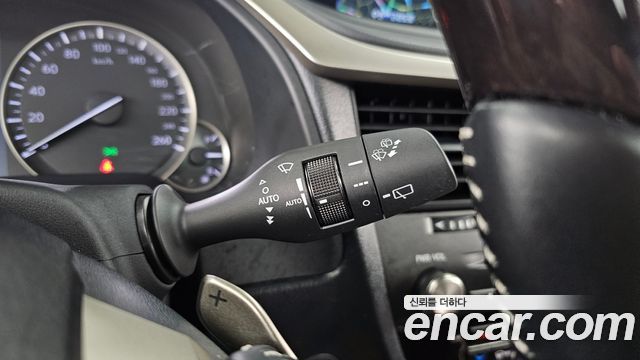 Lexus RX 2020 — photo 37