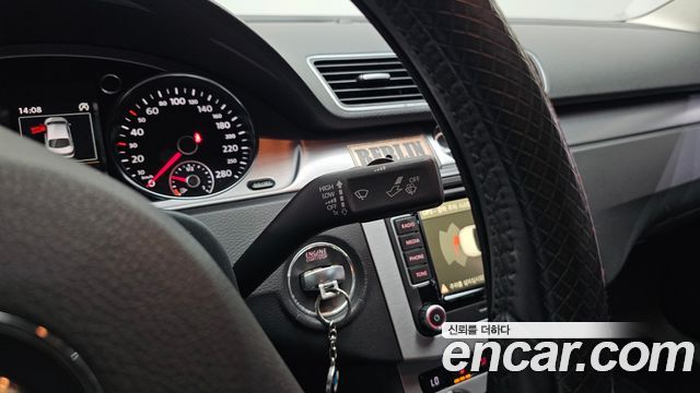 Volkswagen CC 2015 — photo 17