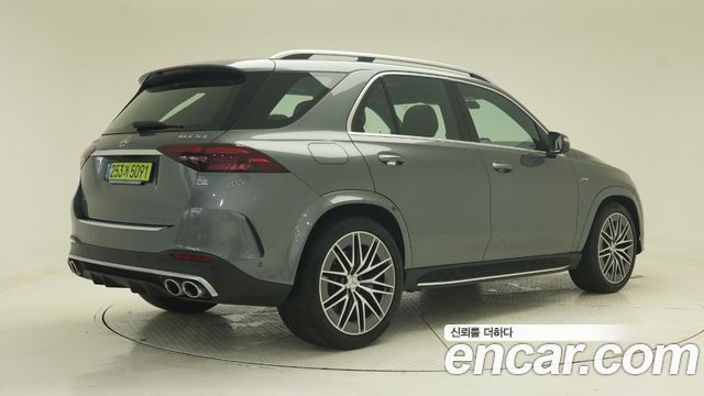 Mercedes-Benz GLE-Class 2025 — photo 2
