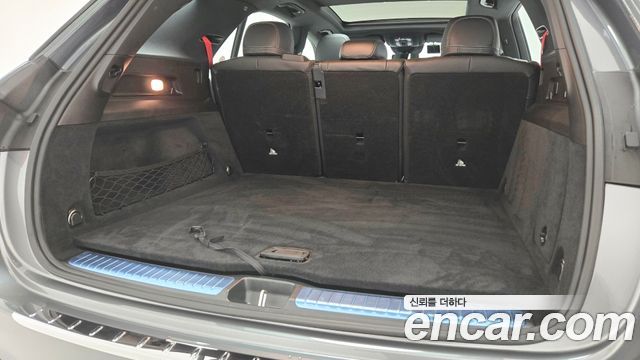 Mercedes-Benz GLE-Class 2025 — photo 11
