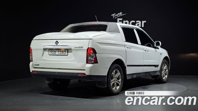 KG Mobility KORANDO 2014 — photo 2