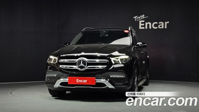Mercedes-Benz GLE-Class 2020 — photo 3