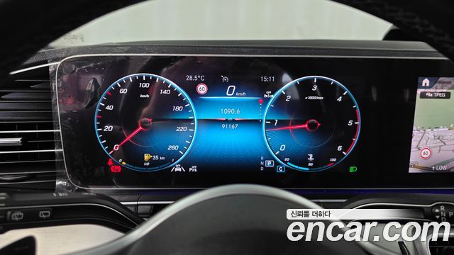 Mercedes-Benz GLE-Class 2020 — photo 8