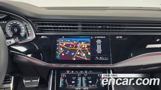Audi SQ7 2025 — photo 18