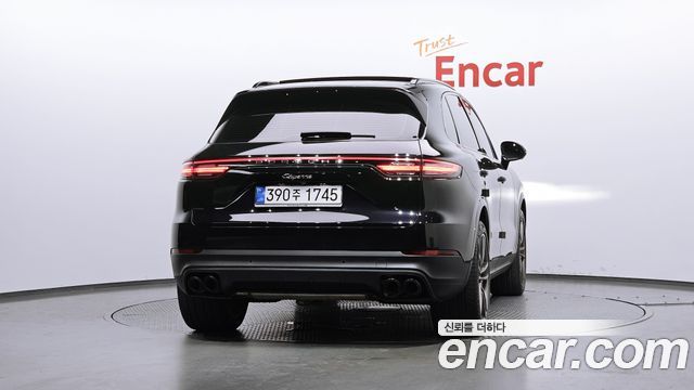 Porsche Cayenne 2019 — photo 4