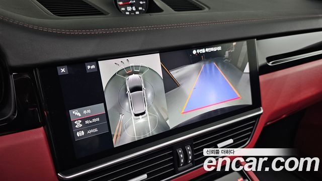 Porsche Cayenne 2019 — photo 21