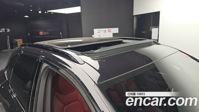 Porsche Cayenne 2019 — photo 26