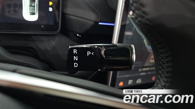 Polestar Polestar 4 2026 — photo 12