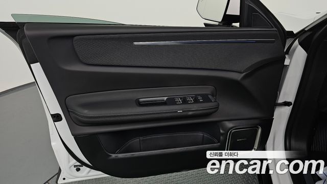 Polestar Polestar 4 2026 — photo 14