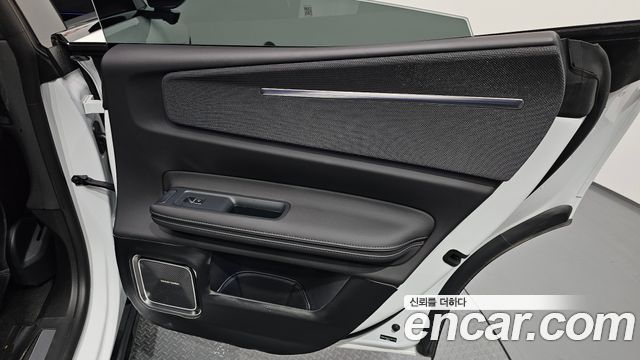 Polestar Polestar 4 2026 — photo 15