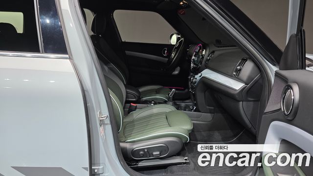 Mini Countryman 2023 — photo 13