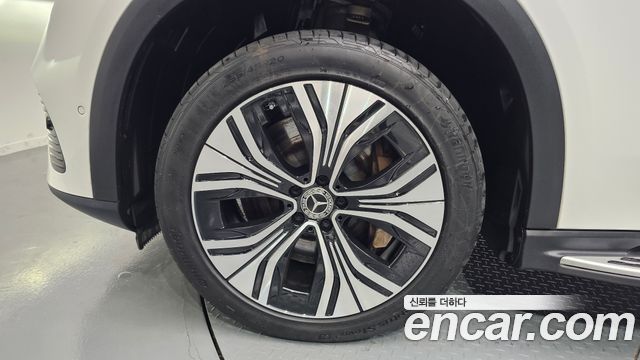 Mercedes-Benz EQE 2023 — photo 5