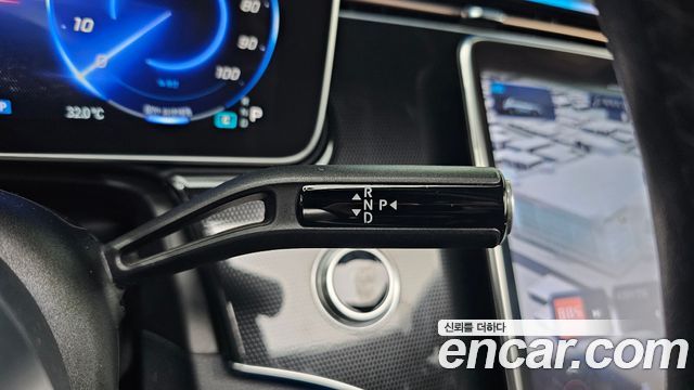 Mercedes-Benz EQE 2023 — photo 9