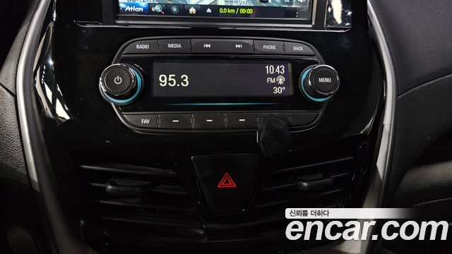 Chevrolet Korea Spark 2017 — photo 13