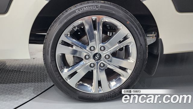 Hyundai Solati 2025 — photo 7