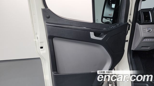 Hyundai Solati 2025 — photo 14