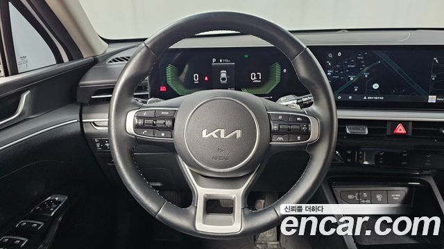 Kia K5 2025 — photo 19