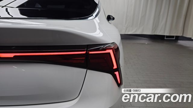 Kia K5 2025 — photo 9